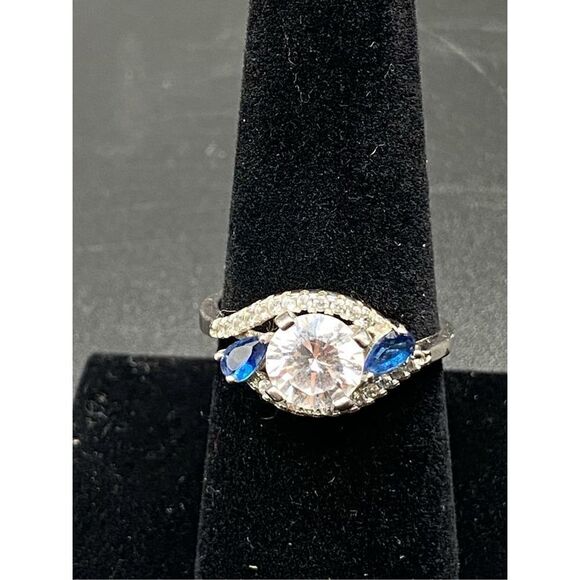 Sterling silver 925 simulated diamond 1.5 karat sapphire halo ring 8 - Picture 1 of 8